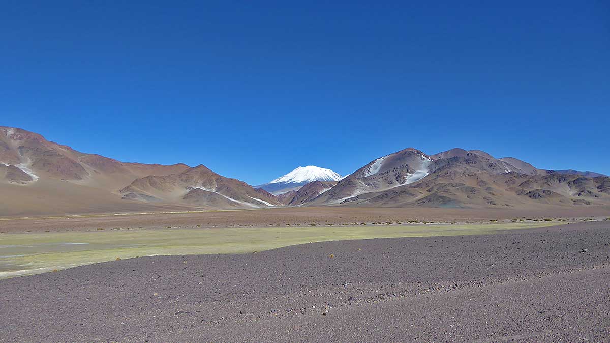 Der Incahuasi mit 6638 Metern hoechster aktiver Vulkan der Welt