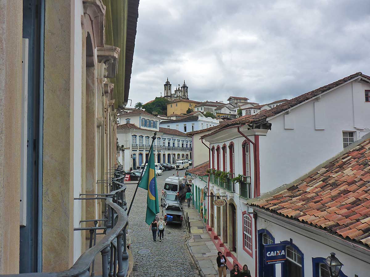 25 Die historische Stadt Ouro Preto